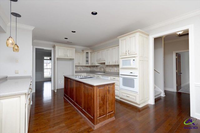 32 Willow Lake Drive, Warner Robins, GA 31093
