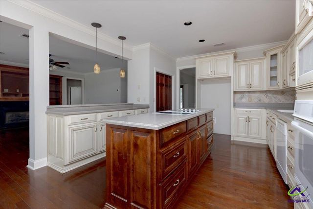 32 Willow Lake Drive, Warner Robins, GA 31093