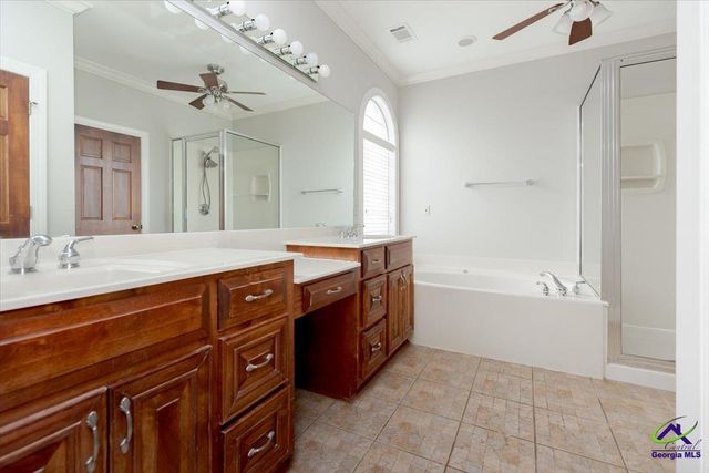32 Willow Lake Drive, Warner Robins, GA 31093