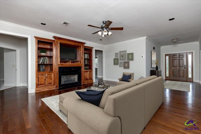 32 Willow Lake Drive, Warner Robins, GA 31093