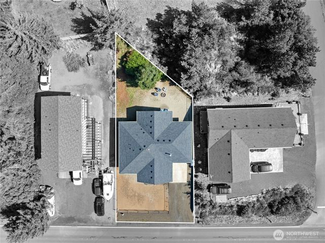 304 Ocean Shores Boulevard NW, Ocean Shores, WA 98569