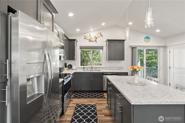 304 Ocean Shores Boulevard NW, Ocean Shores, WA 98569