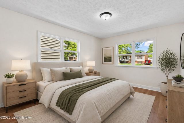 700 Iroquois Ave, Louisville, KY 40214