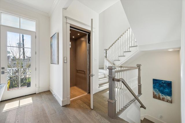 338 W 18th Street, Houston, TX 77008