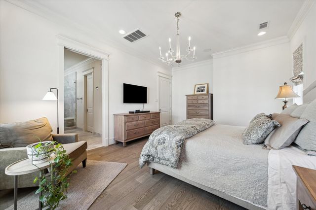 338 W 18th Street, Houston, TX 77008