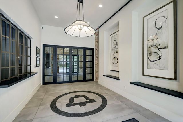 338 W 18th Street, Houston, TX 77008