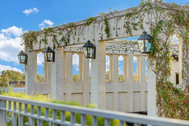 338 W 18th Street, Houston, TX 77008