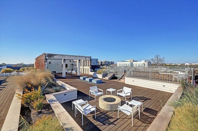 338 W 18th Street, Houston, TX 77008