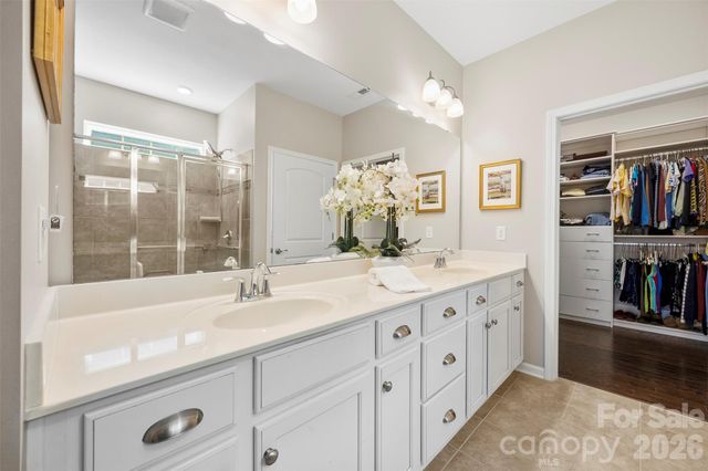 136 Picasso Trail, Mount Holly, NC 28120