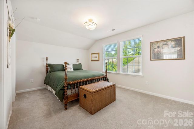 136 Picasso Trail, Mount Holly, NC 28120
