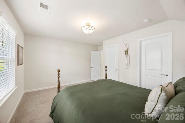 136 Picasso Trail, Mount Holly, NC 28120