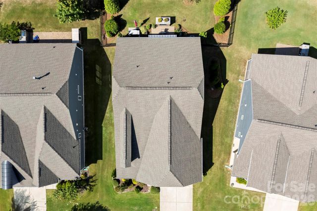 136 Picasso Trail, Mount Holly, NC 28120