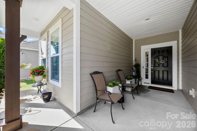 136 Picasso Trail, Mount Holly, NC 28120