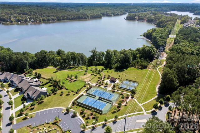 136 Picasso Trail, Mount Holly, NC 28120