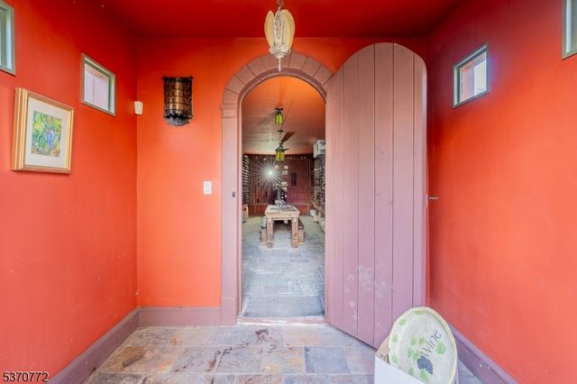 315 Montrose Ave, South Orange Village Twp., NJ 07079