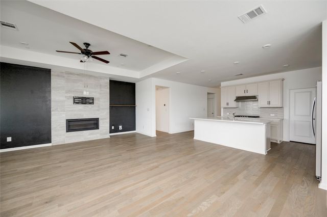 4509 Lucabella LN, Leander, TX 78641