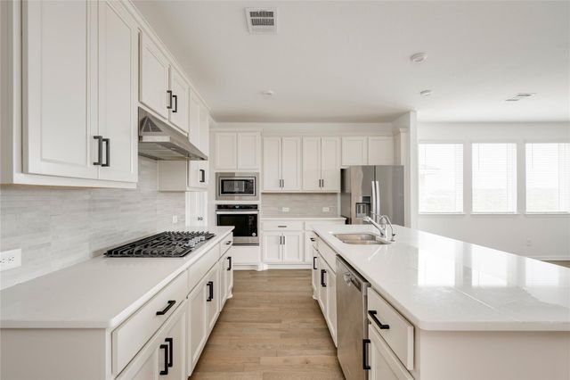 4509 Lucabella LN, Leander, TX 78641
