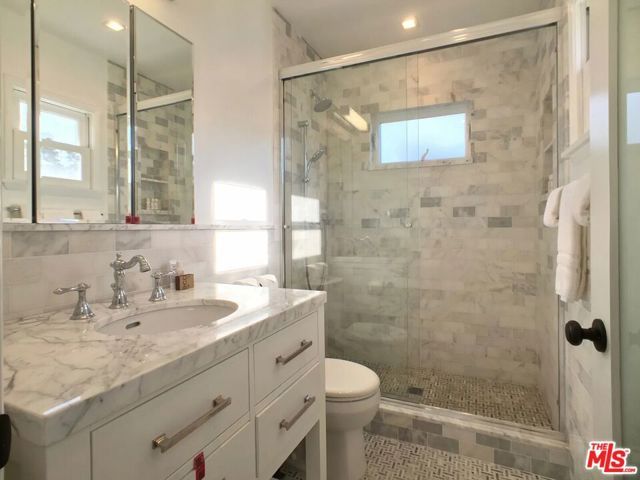 424 Pacific Street, Santa Monica, CA 90405