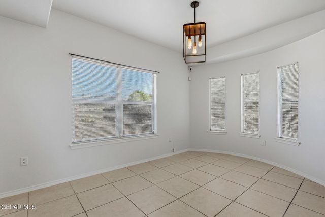 5529 IGNACIO FRIAS Drive, El Paso, TX 79934