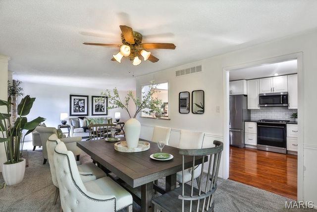 10374 Chimney Rock Drive 2, St Louis, MO 63146