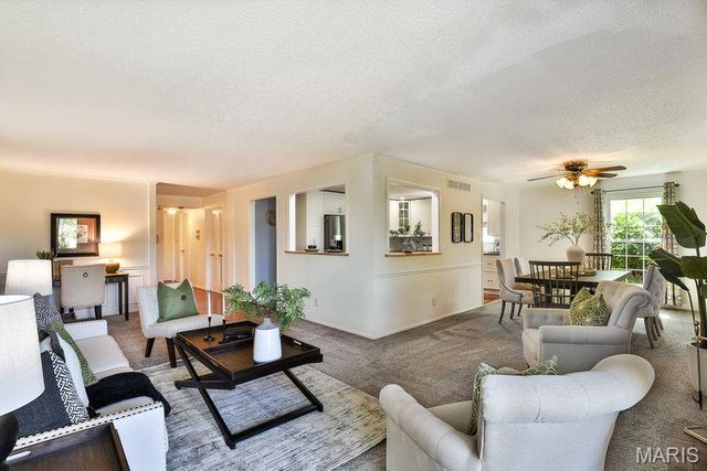 10374 Chimney Rock Drive 2, St Louis, MO 63146