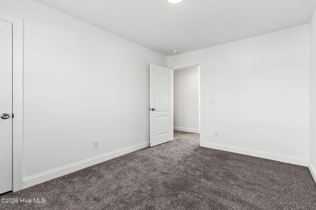 305 W Cypress Street, Elizabeth City, NC 27909