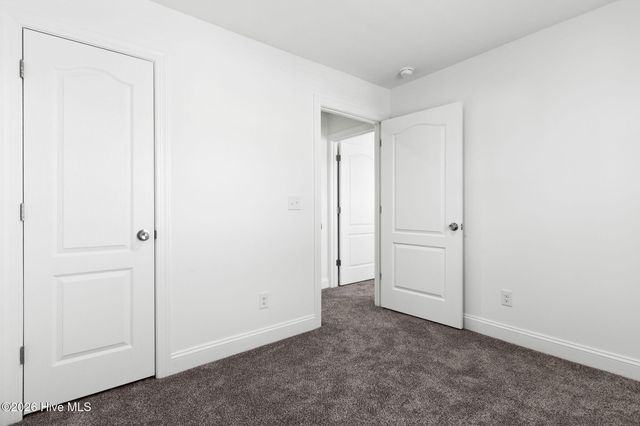 305 W Cypress Street, Elizabeth City, NC 27909