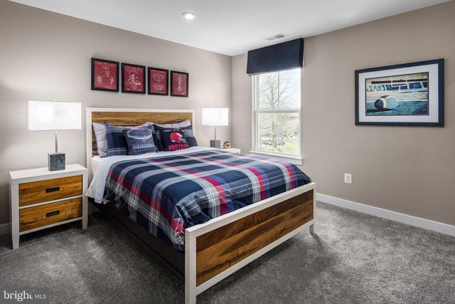 1723 VALENCIA CT, Martinsburg, WV 25403