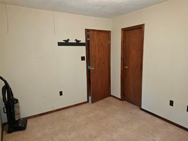 3377 Pine Lane, Saratoga, TX 77585