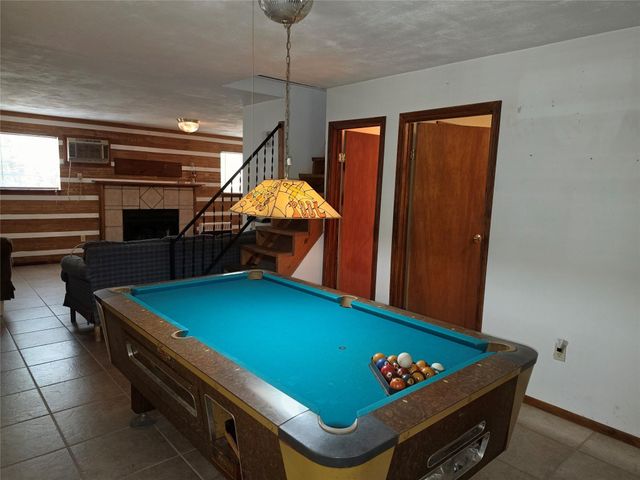 3377 Pine Lane, Saratoga, TX 77585