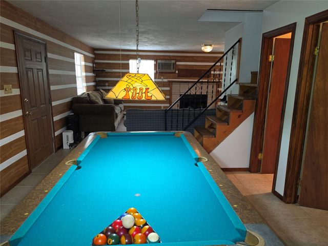 3377 Pine Lane, Saratoga, TX 77585