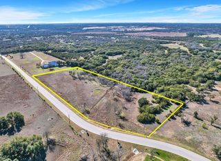 125 North Haven DR, Liberty Hill, TX 78642