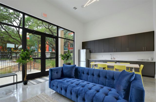 13130 Pond Springs RD 1105, Austin, TX 78729