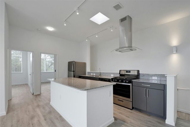 13130 Pond Springs RD 1105, Austin, TX 78729