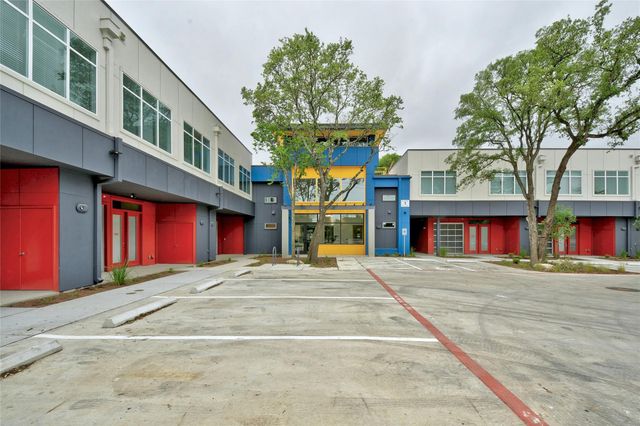 13130 Pond Springs RD 1105, Austin, TX 78729