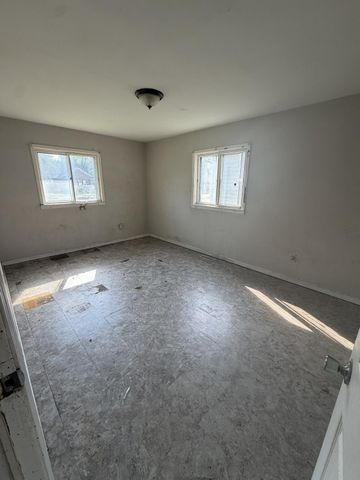 640 S New Jersey Street, Gary, IN 46403