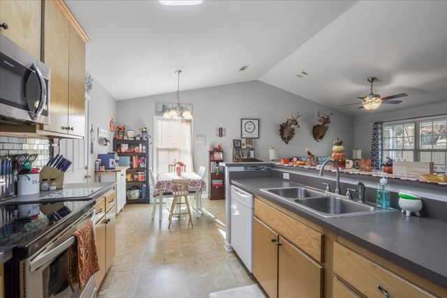 83 Dakota Drive, Crawfordville, FL 32327