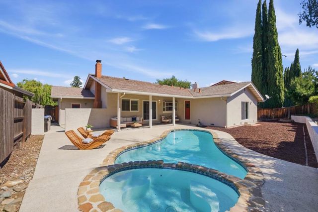 1594 Pam Lane, San Jose, CA 95120