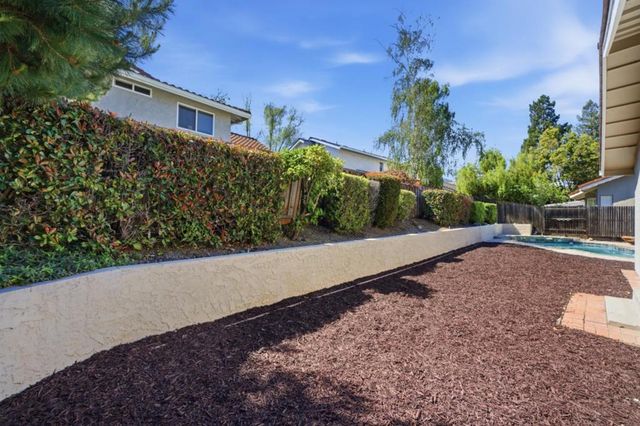 1594 Pam Lane, San Jose, CA 95120