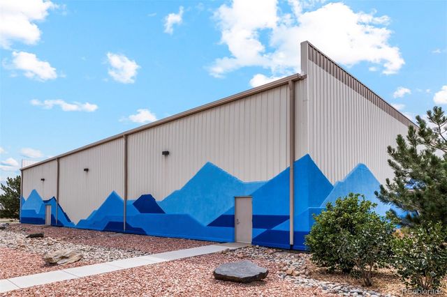 48200 Shetland Drive, Bennett, CO 80102