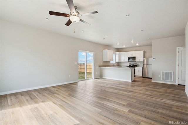 48200 Shetland Drive, Bennett, CO 80102