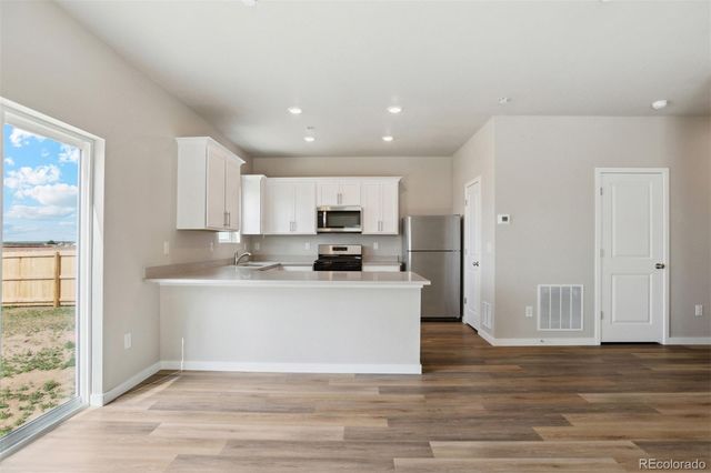 48200 Shetland Drive, Bennett, CO 80102