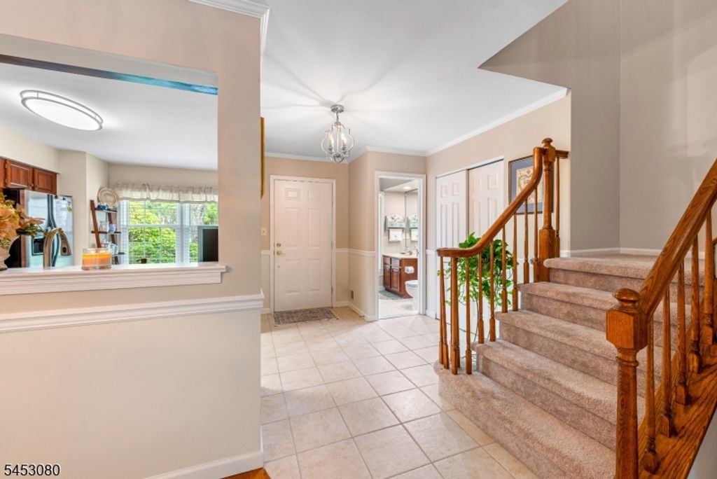 54 Woodledge Ct, Rockaway Twp., NJ 07866 — photo 5