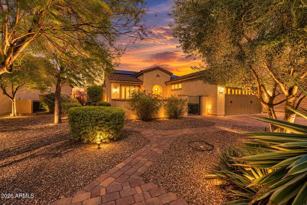 12368 W RUNNING DEER Court, Peoria, AZ 85383