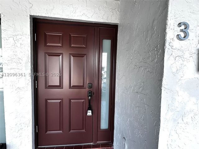 11841 SW 18th St 3-21, Miami, FL 33175