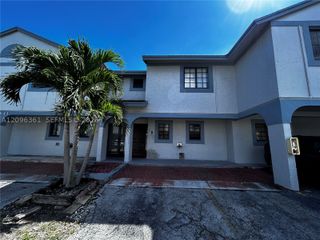 11841 SW 18th St 3-21, Miami, FL 33175