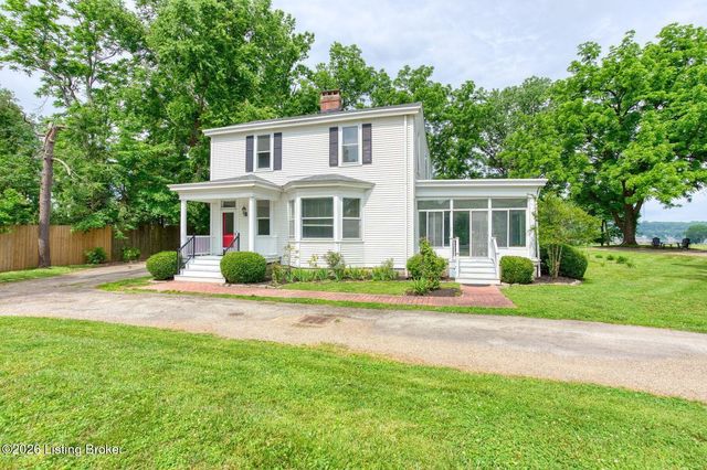 6301&6303 Innisbrook Dr, Prospect, KY 40059