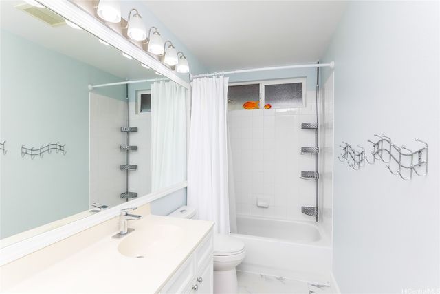 379 Ainahou Street, Honolulu, HI 96825