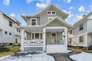 1813 6th Avenue SE, Cedar Rapids, IA 52403