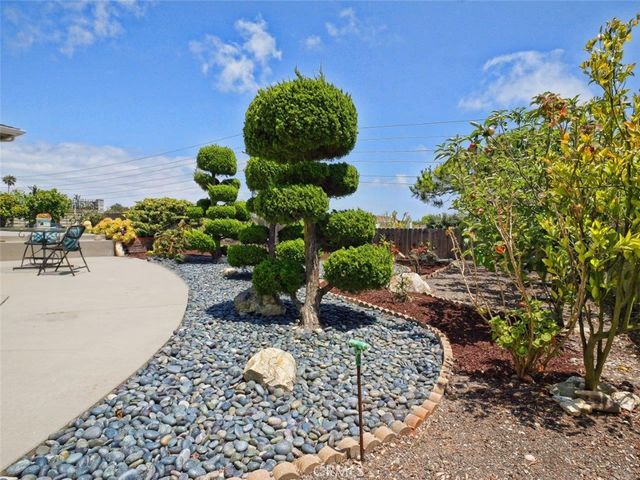 5716 Sunmist Drive, Rancho Palos Verdes, CA 90275
